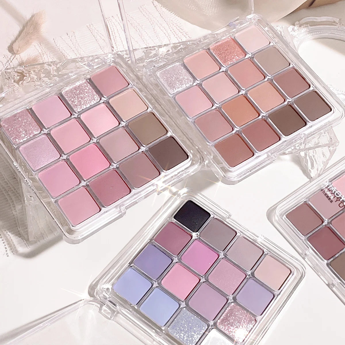 16-color matte eyeshadow palette for girls shiny clear soft waterproof